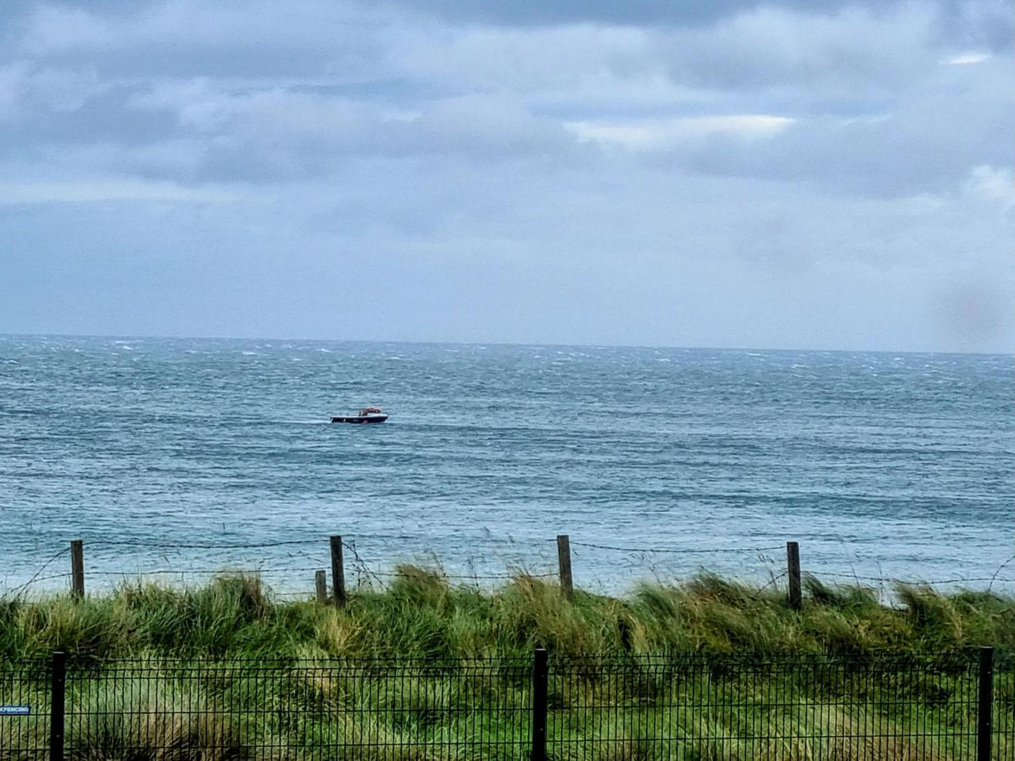 6 Dunluce Park - Portrush By The Sea Apartment Bagian luar foto