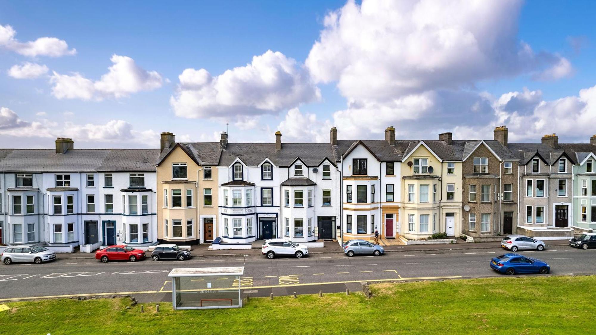6 Dunluce Park - Portrush By The Sea Apartment Bagian luar foto