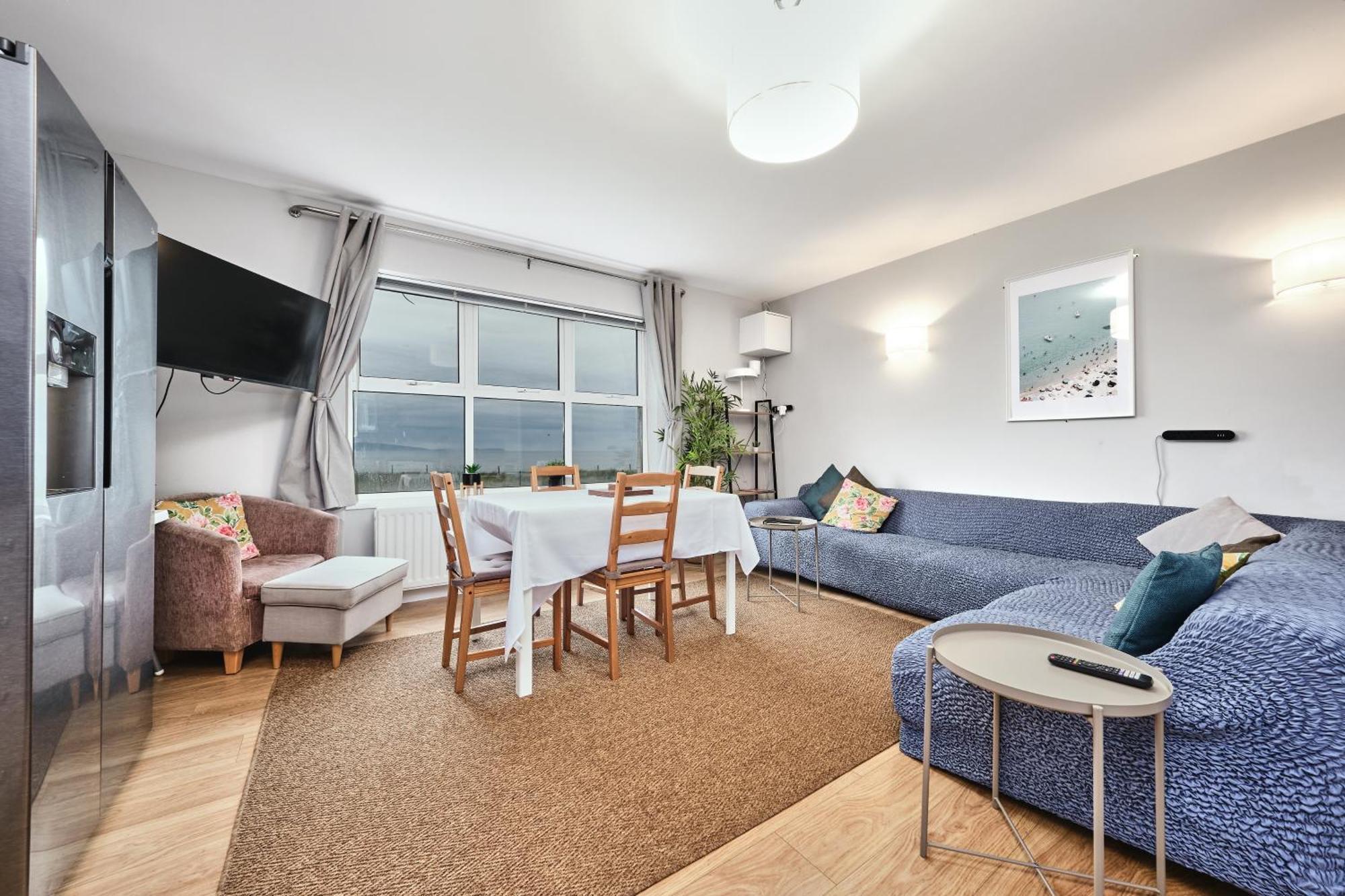 6 Dunluce Park - Portrush By The Sea Apartment Bagian luar foto