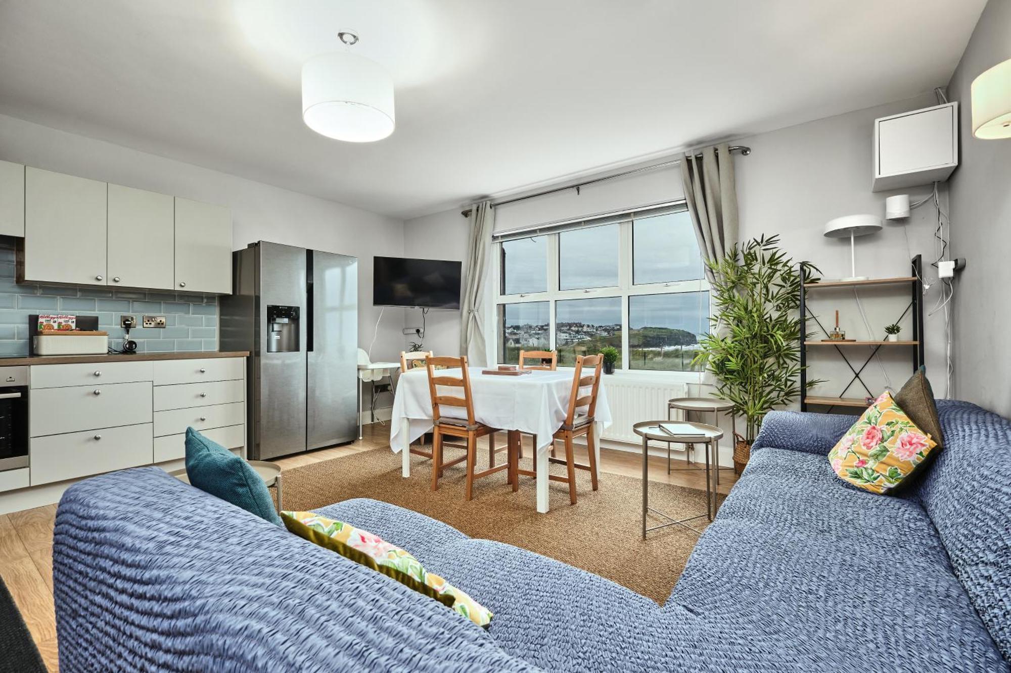 6 Dunluce Park - Portrush By The Sea Apartment Bagian luar foto